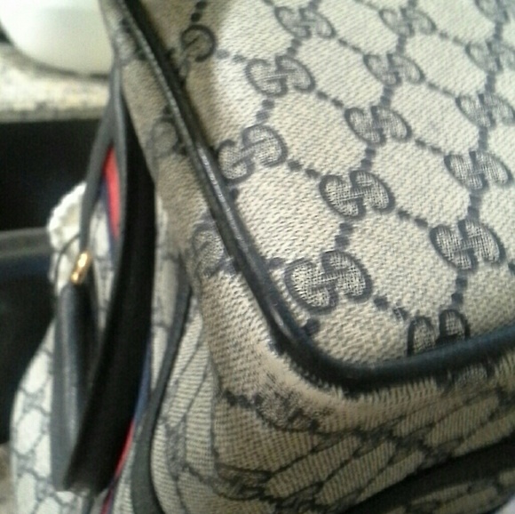 Vintage Gucci doctors bag - Picture 7 of 8